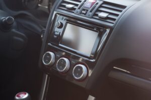 Autoradio mit Navi
